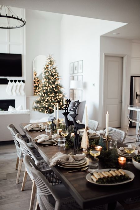 I’m loving the living room set up for the holidays! 

Home decor, living room decor, holiday decor, seasonal, Christmas decor, silverware, candle holder, glasses

#LTKHoliday #LTKhome #LTKSeasonal