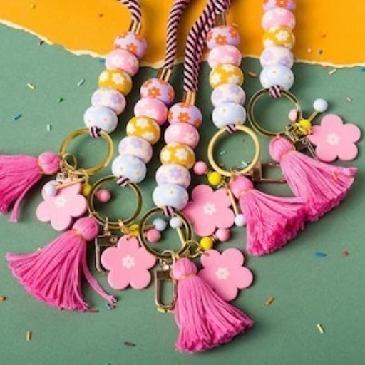 Best teacher lanyards 📿


Etsy shop | shop small business 
#LTKteacher

#LTKWorkwear #LTKootd
