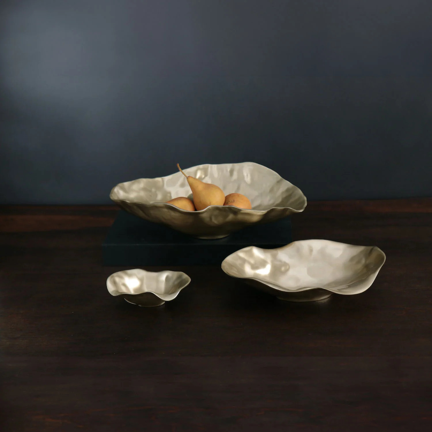 Beatriz Ball Sierra Modern Maia Gold Oval Bowl | Sabavi Home