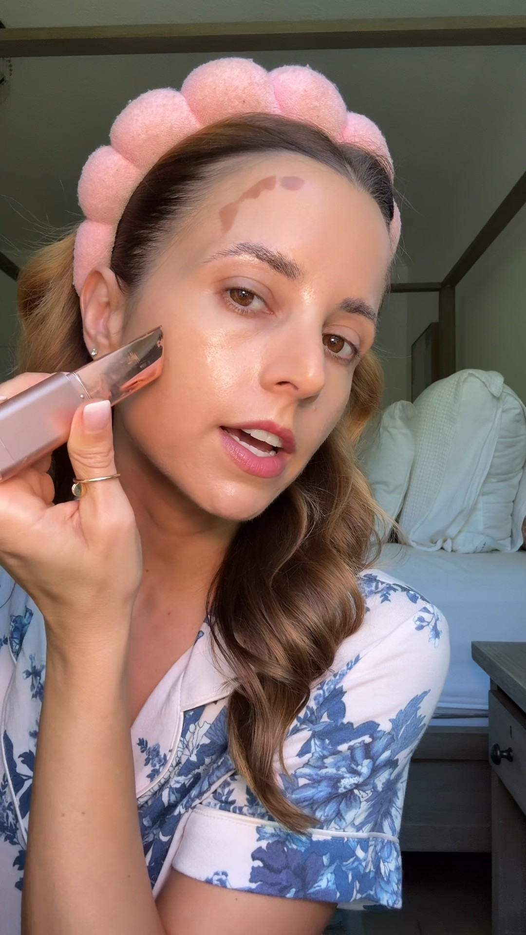 If I had to rebuild my makeup collection, this bronzer stick is one of the first things I’d buy! Gives you the prettiest GLOW and melts into skin!

**It’s free and easy to become a beauty insider member, just sign up with your email

#Ad #SephoraUSpartner #paidlink @sephora 

#LTKmorningroutine #LTKselfcare #LTKBeauty
