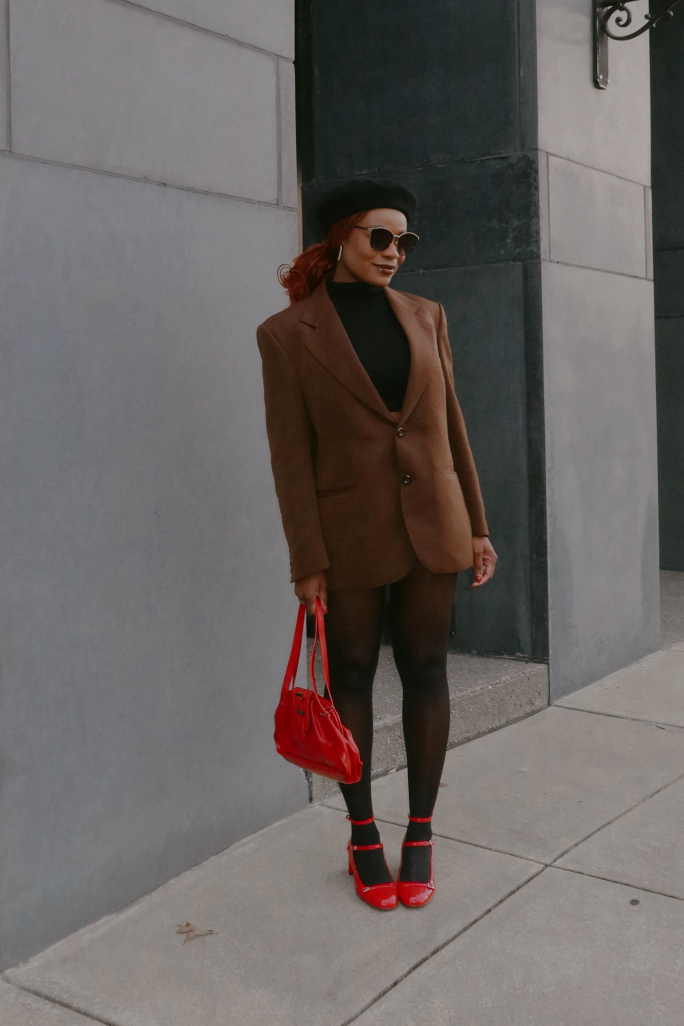 A classy and casual look with a few touches of color 

#LTKstyletip #LTKfindsunder100 #LTKshoecrush