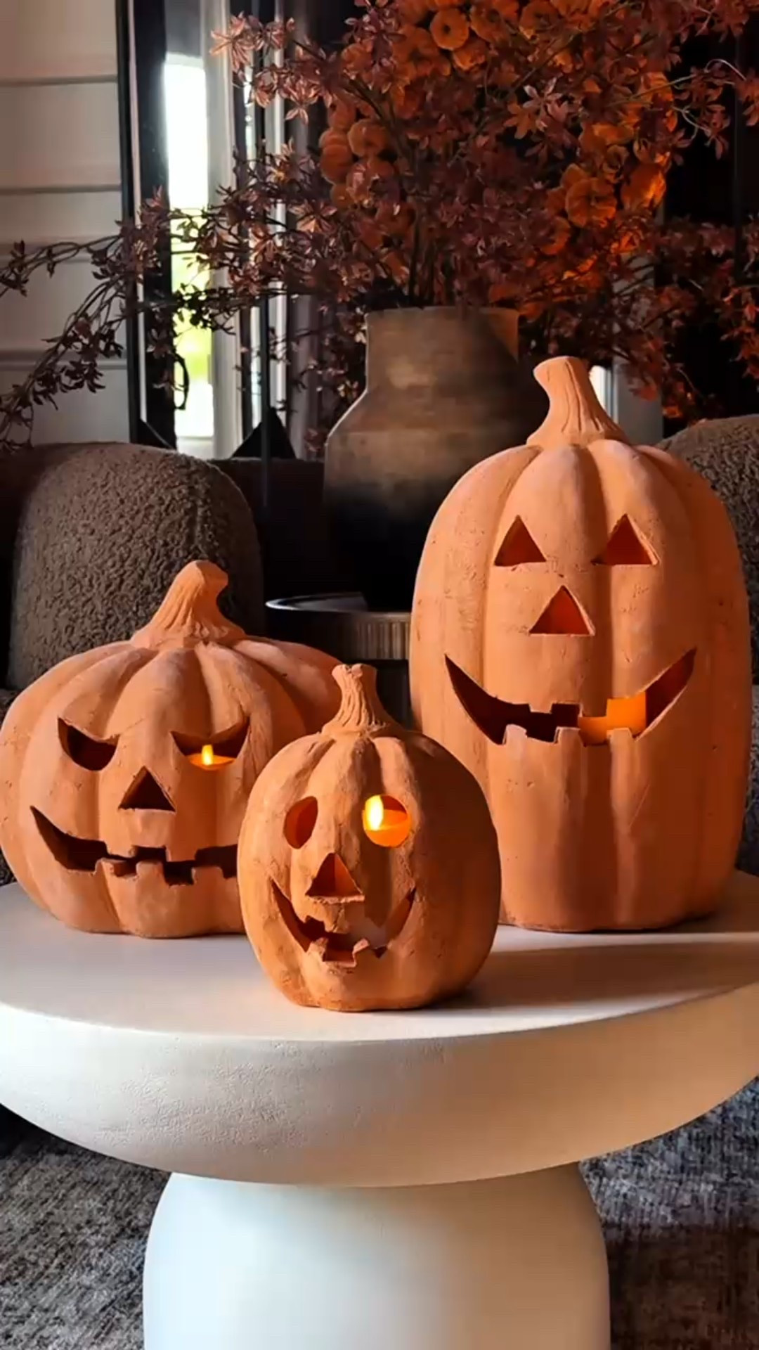 These terracotta pumpkins are one of my favorite Amazon finds!!🎃 The finish is beautiful, they’re nice and heavy, and I’d buy them again in a heartbeat. I honestly wish they came in every color I’d have them all! So good for fall and Halloween 🎃 🍂

#halloweendecor #amazonfinds #fallhome #homedecor #pumpkindecor #falldecor #amazonhome #amazonhalloween #terracottapumpkin


#LTKSeasonal #LTKStyleTip #LTKHome