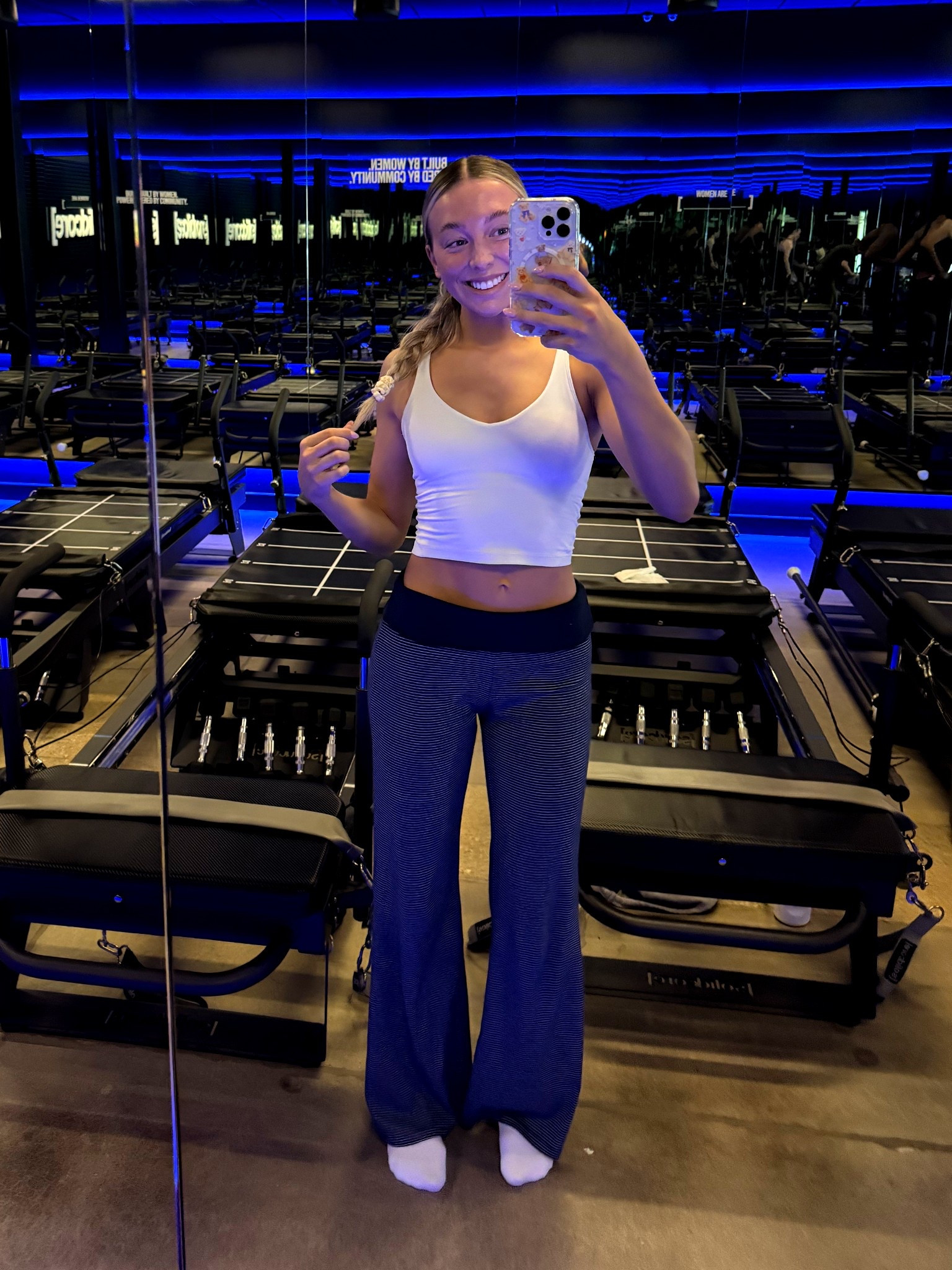 For rainy day workouts🌧️🩶 

#LTKgrwm #LTKActive #LTKfitnessgoals