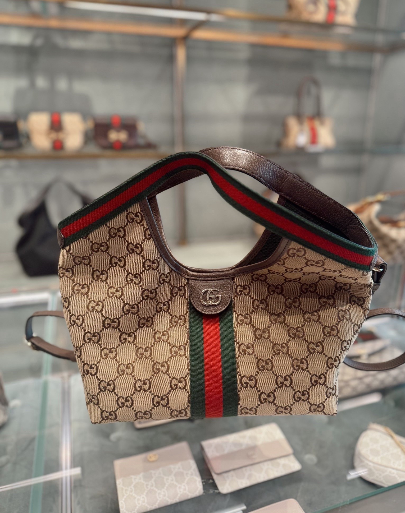 How cute is this little Gucci tote in person 🤎 This is the small, but it also comes in medium, large, and other prints. 💫

Gucci. Tote. Bag. New. 

#LTKootd #LTKgrwm #LTKTravel