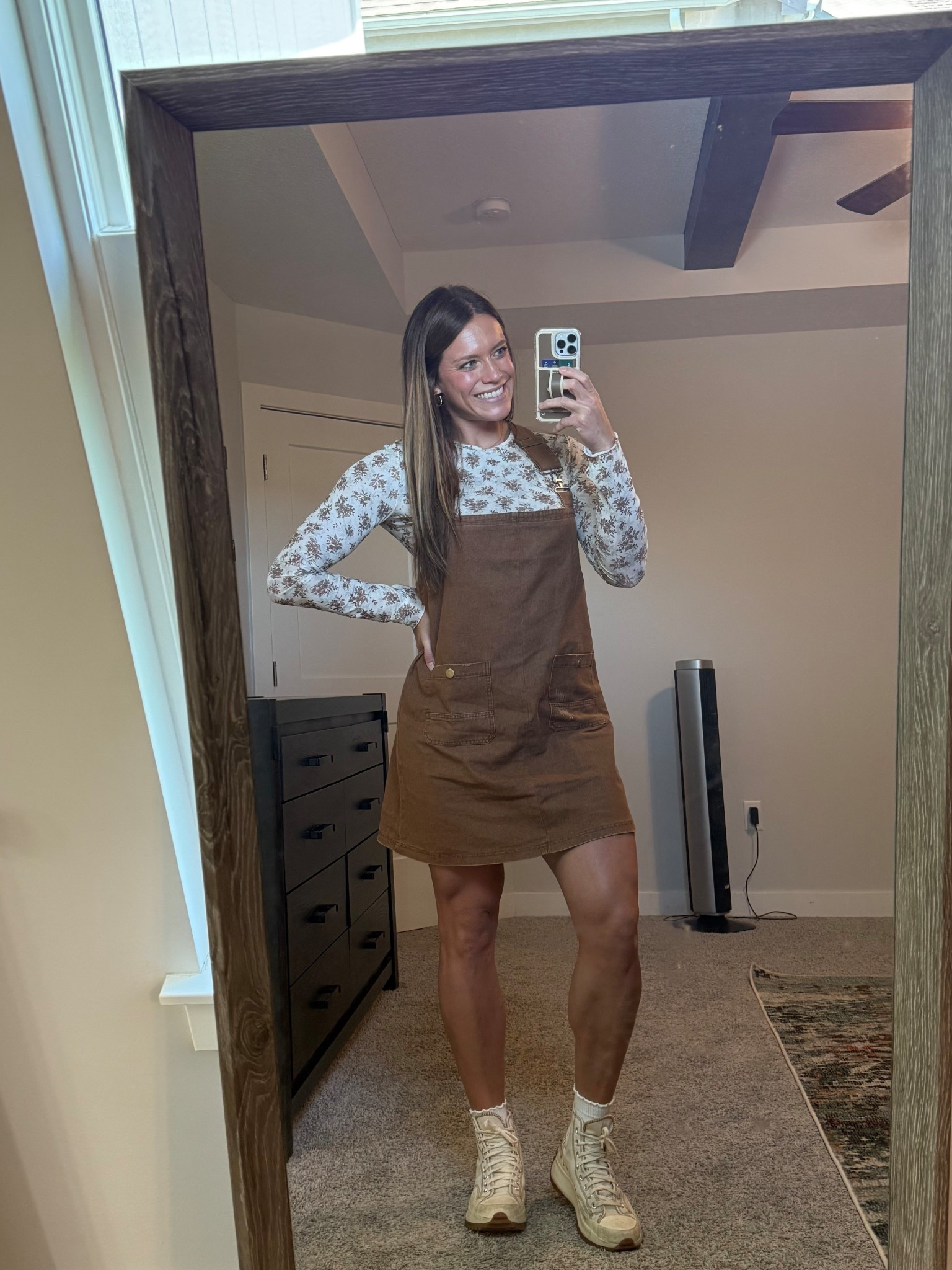 these pieces feel more “fall” to me but I couldn’t wait until then to wear them 🤎 code PINK for 35% off right now!!