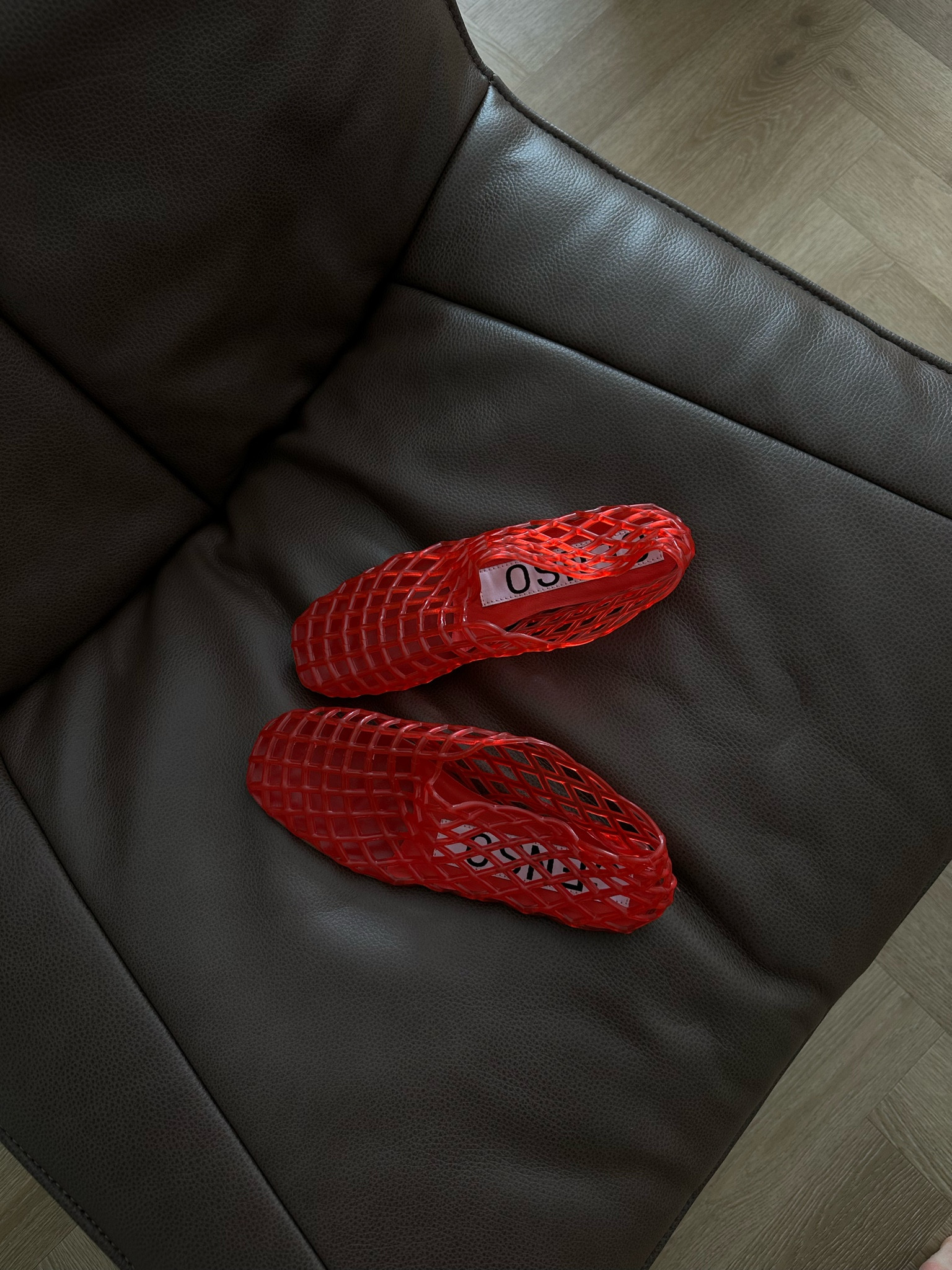 Senso jelly shoes 

#LTKSeasonal #LTKmidsize #LTKover40