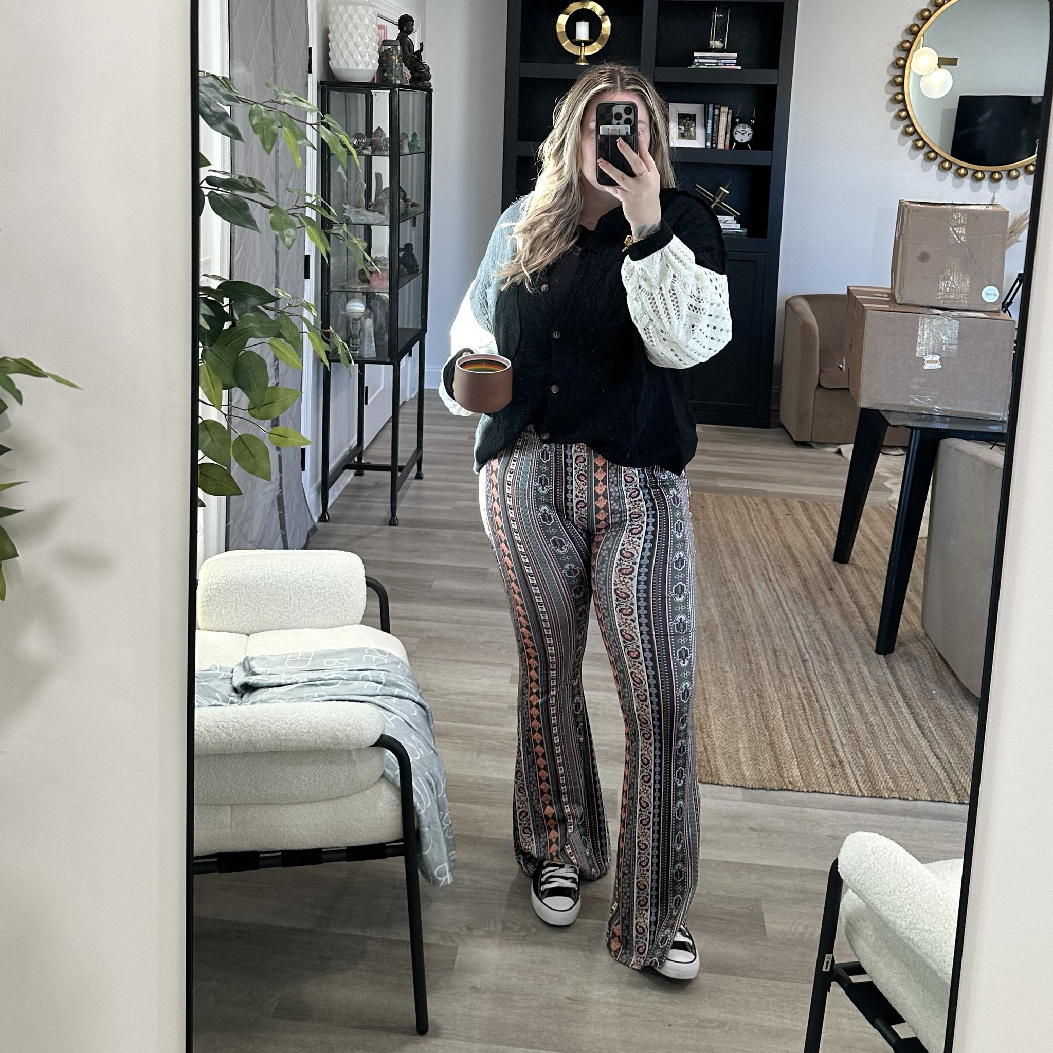 Trying something new 🖤

#LTKmidsize #LTKplussize