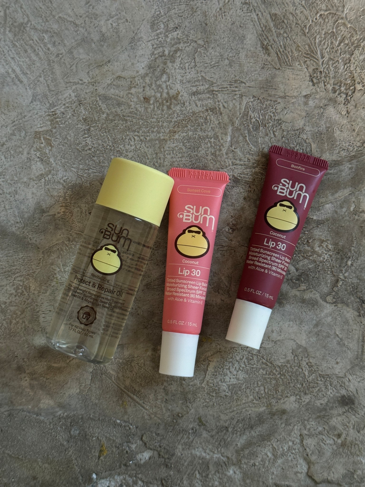 These lips have me in a chokehold 