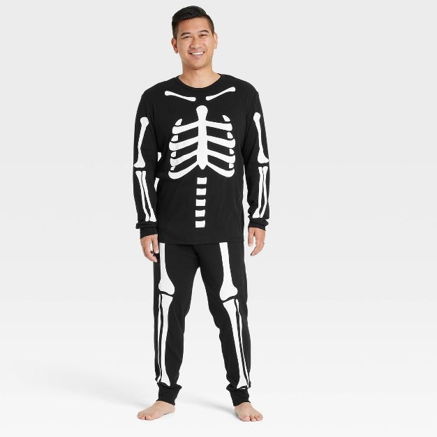 Men's Halloween Skeleton Family Pajama Set - Hyde & EEK! Boutique™ Black | Target