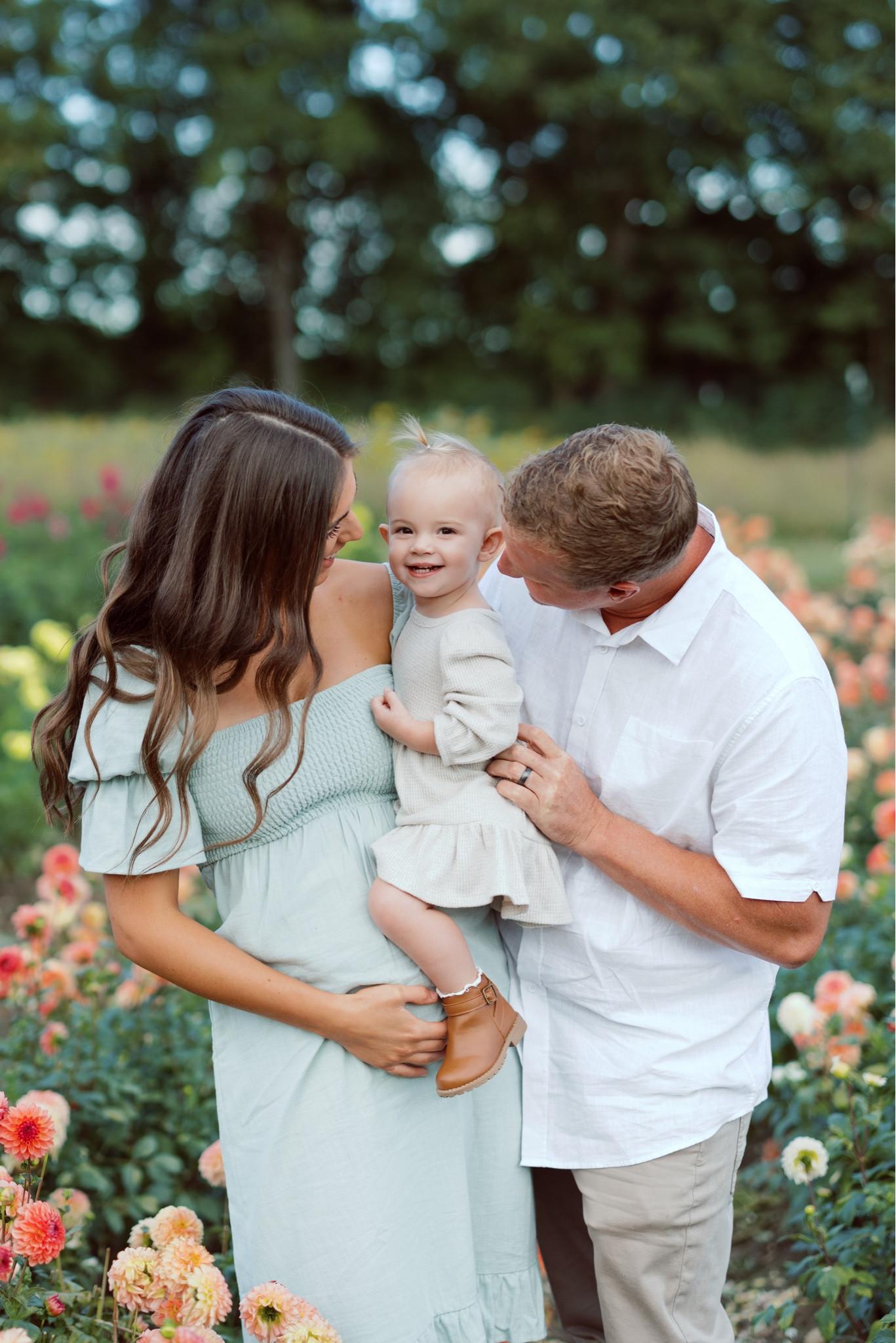 Family photo outfit

#LTKfamily #LTKbump #LTKmens