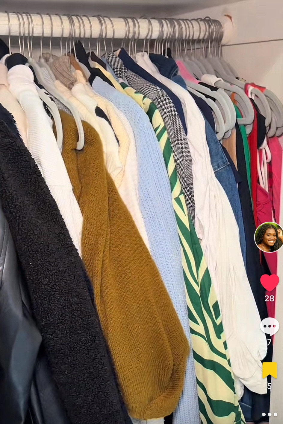 These velvet hangars help to save a lot of space in your closet! And for 100? The price is so good! 