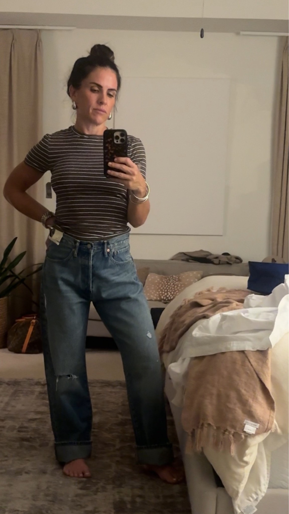 Ok gap. I see you. Men’s jeans looking like Levi’s. Normally a size 26, sized up to a 30x32 for a cuffed baggy look.

#LTKmomlife #LTKOver40 #LTKootd