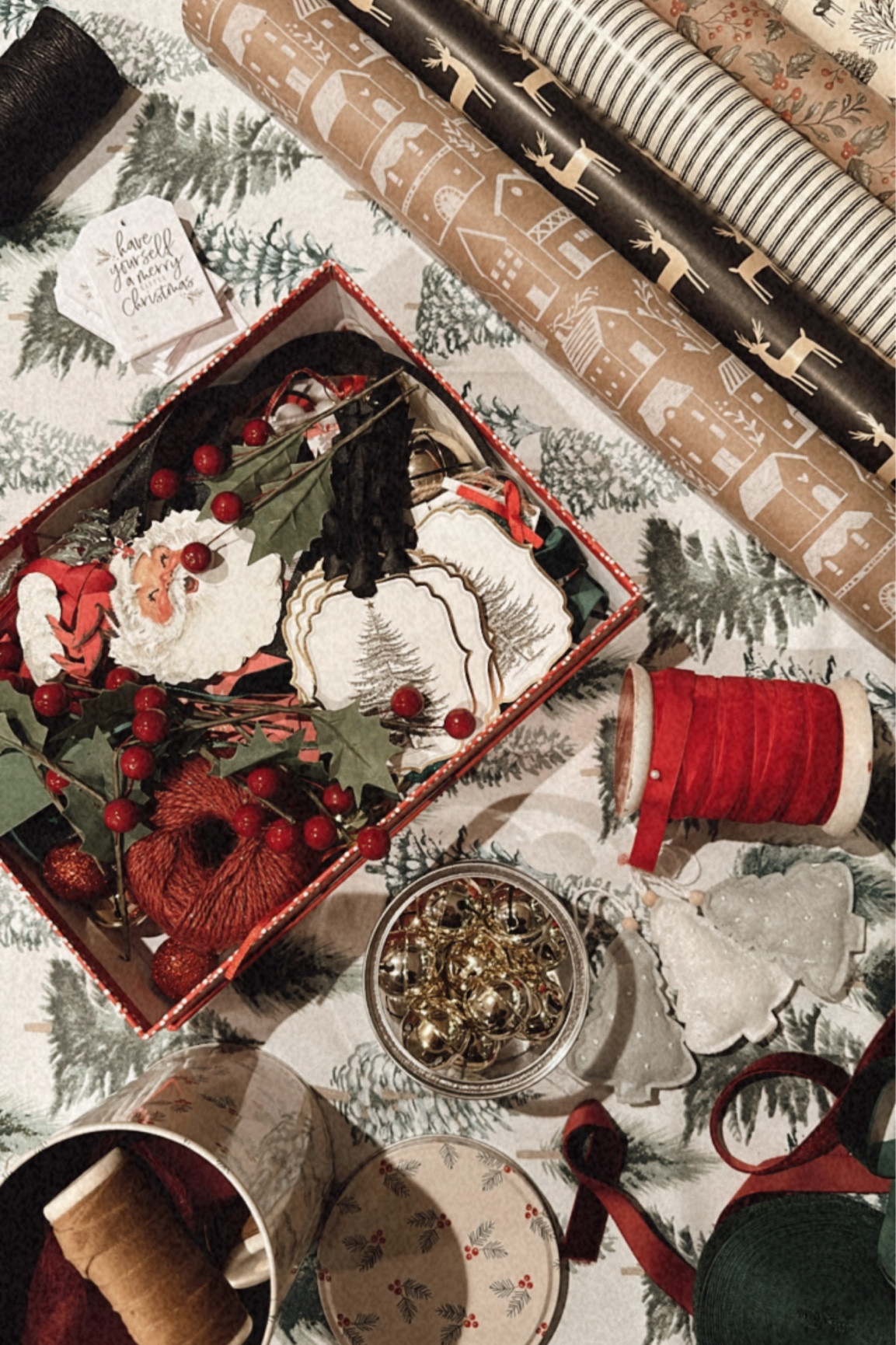 The gift wrapping vibes this year were immaculate 🎁 

#christmas #giftwrapping #christmaswrapping #santa

#LTKHoliday #LTKGiftGuide #LTKSeasonal