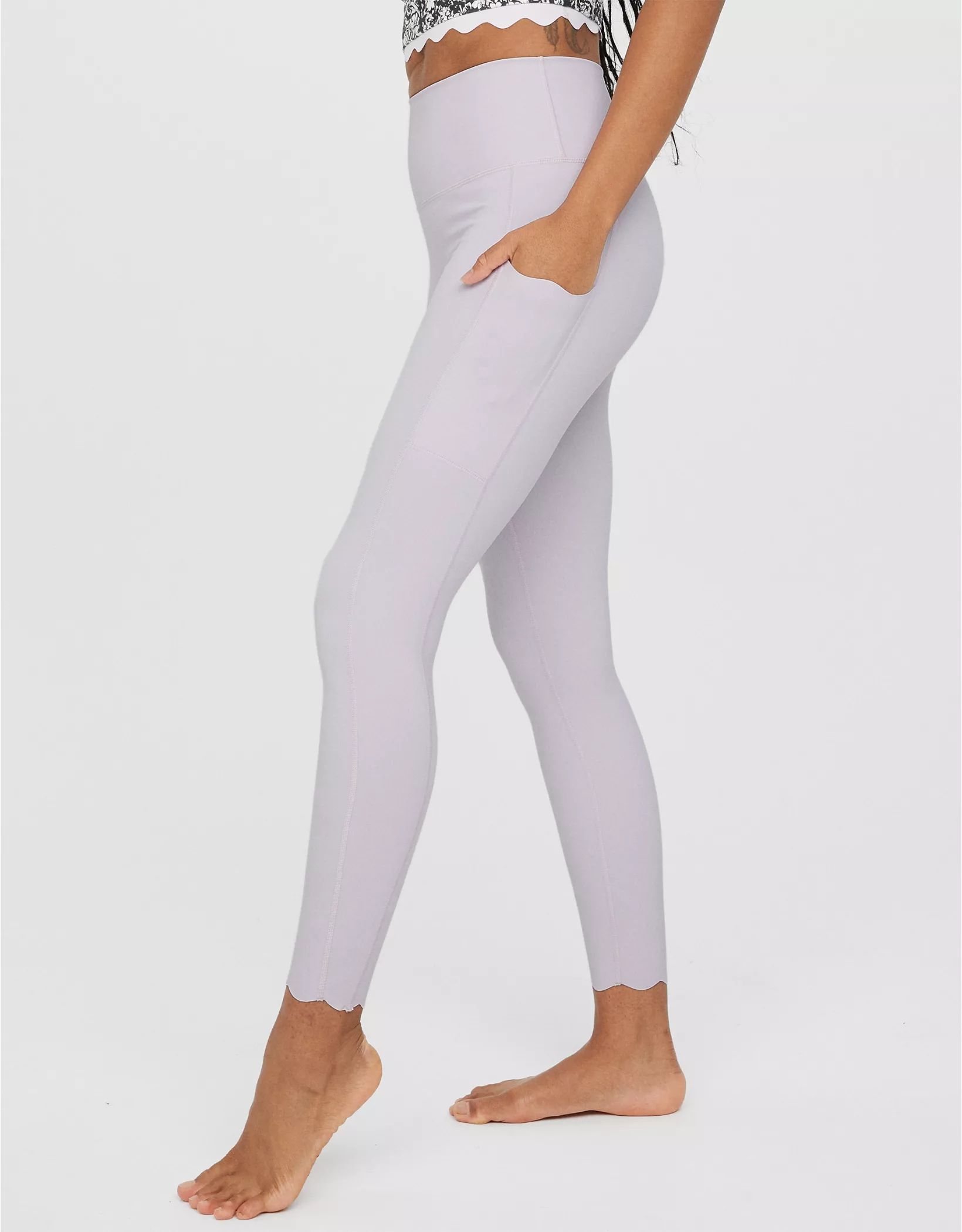 OFFLINE By Aerie Goals High Waisted Scallop Pocket Legging | American Eagle Outfitters (US & CA)