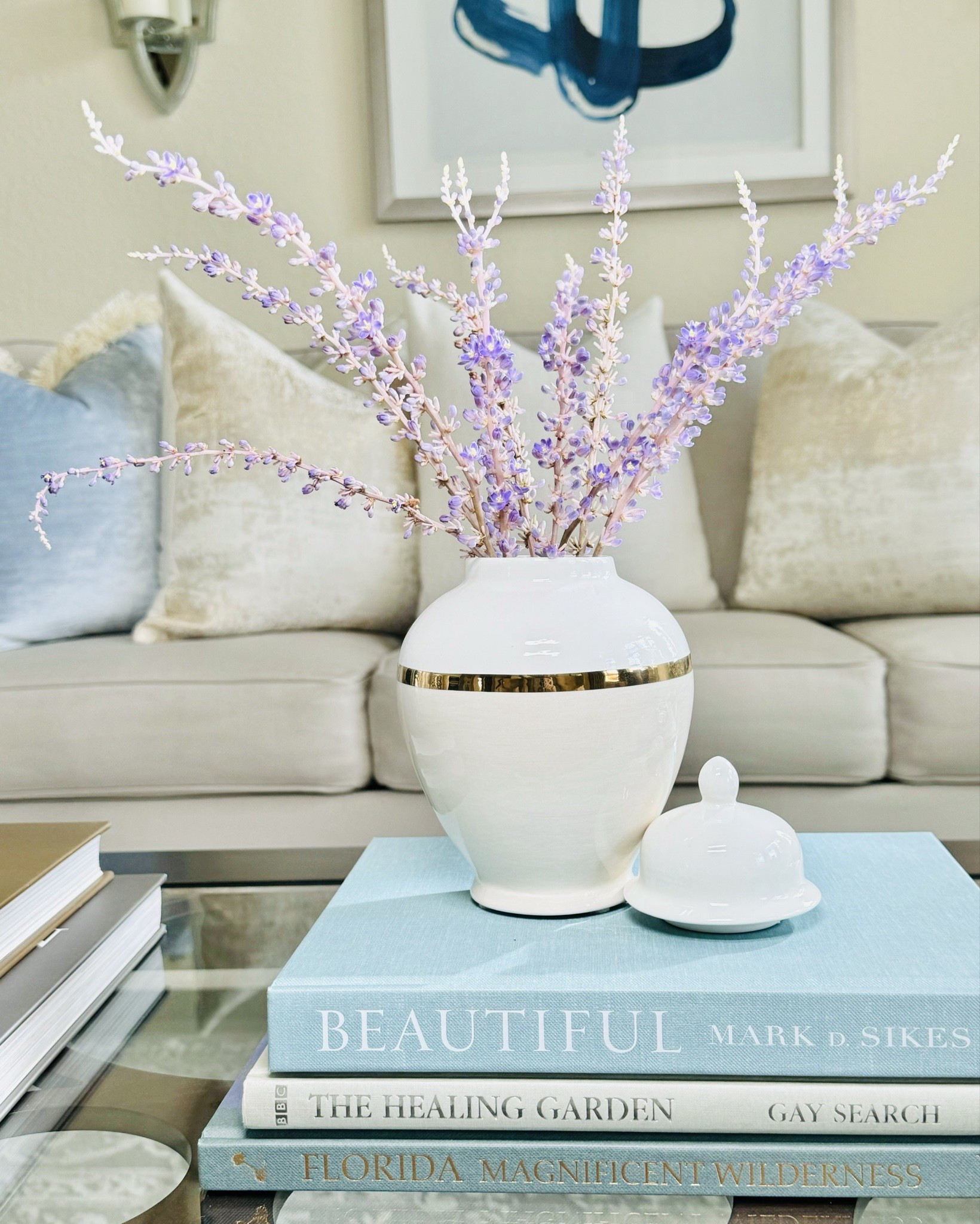 Beautiful hand-made mini ginger jars!🤍

Vase Styling | Home Decor | Spring Decor

#LTKFindsUnder100 #LTKStyleTip #LTKHome