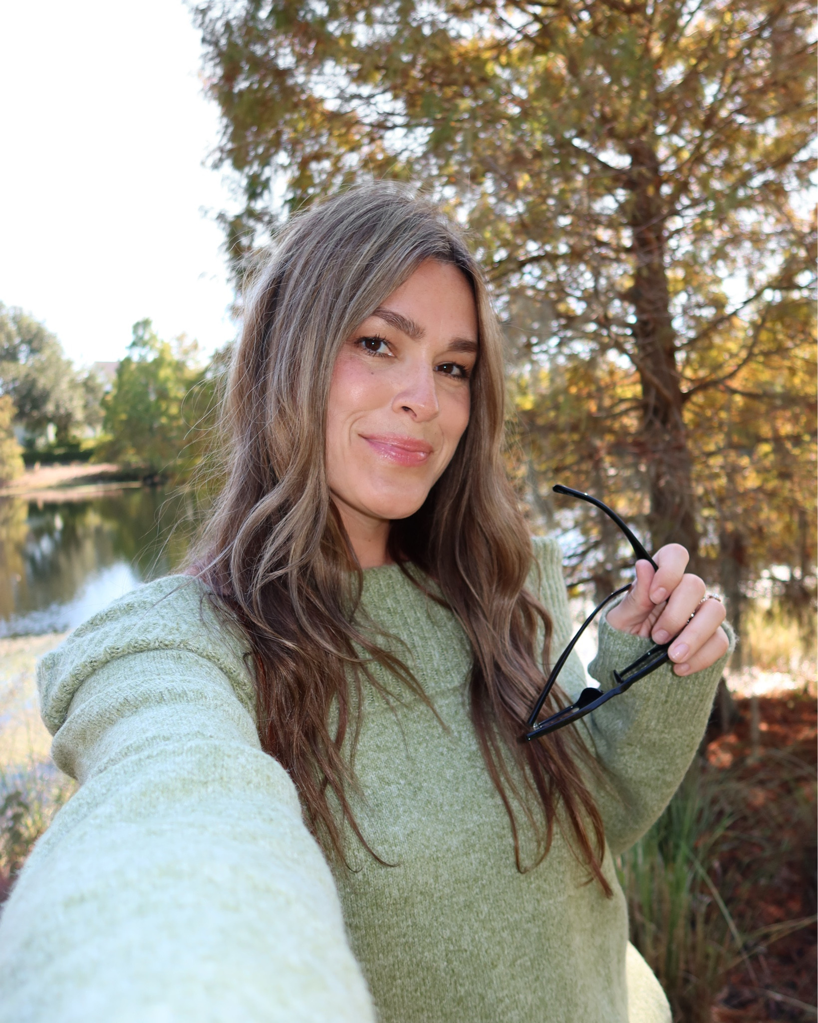 Cozy off the shoulder sweater that comes in multiple colors! I’m 5’10 wearing a size medium!

#LTKStyleTip #LTKSeasonal #LTKFindsUnder50