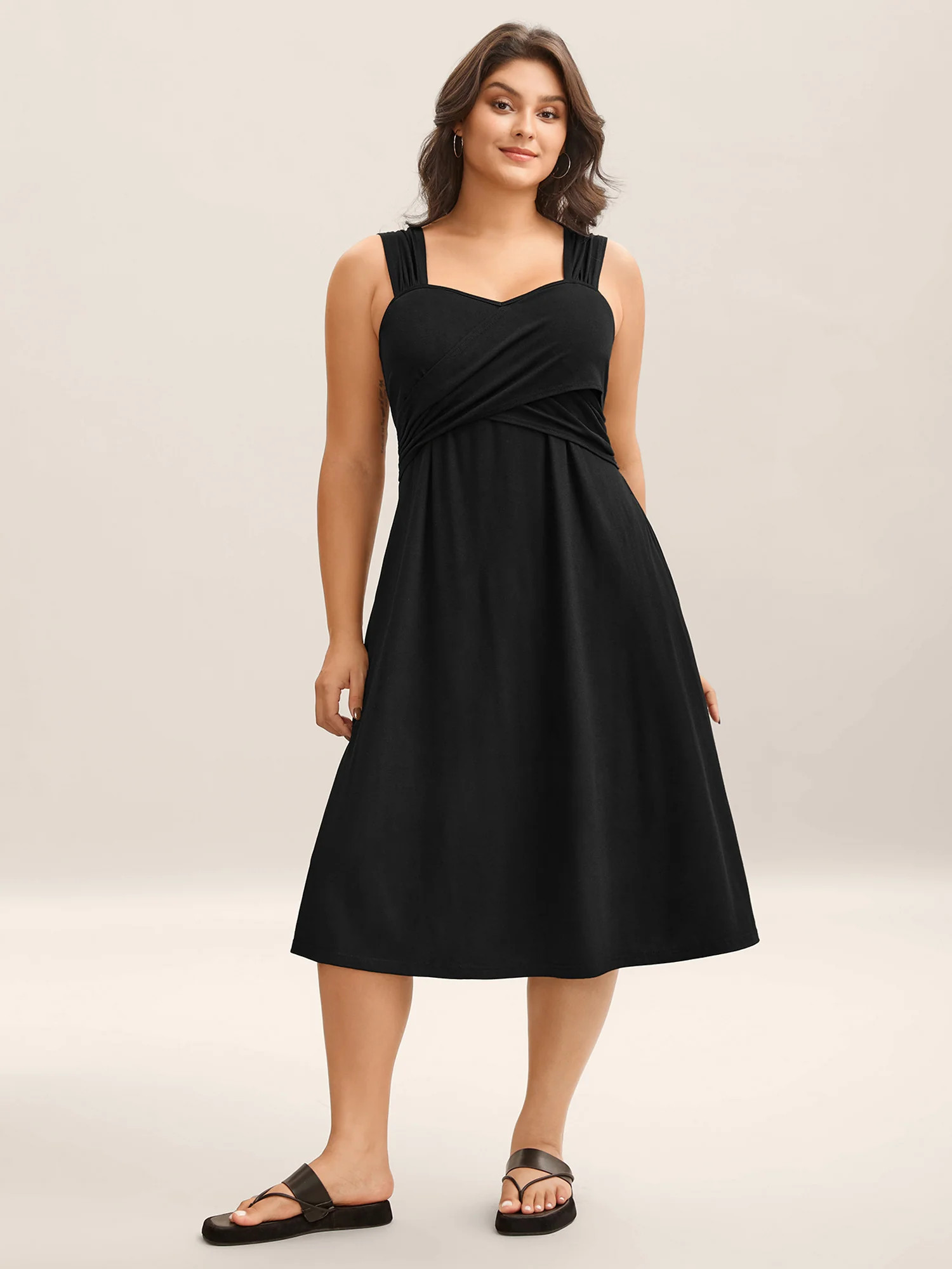 Crosswrap Bodice Pockets Midi Dress | Bloomchic