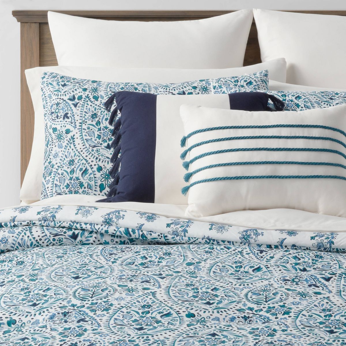 12pc Reversible Paisley Print Comforter & Sheets Set Blue/Dark Teal Blue - Threshold™ | Target