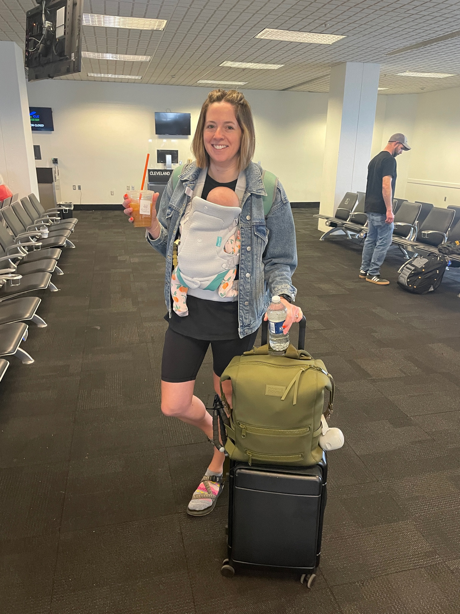 What to wear for your first trip with baby! Babies first flight outfit for mom. 

#LTKbaby #LTKfamily #LTKstyletip