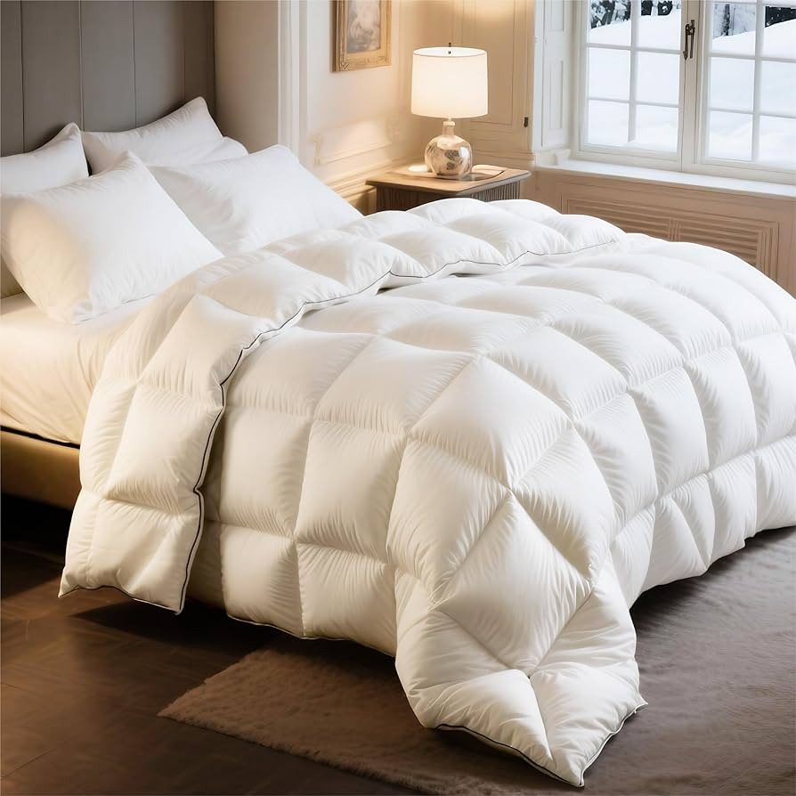 Bedsure Feather Down Comforter King Size, Luxurious Fluffy Hotel Duvet Insert with Storage Bag & ... | Amazon (US)