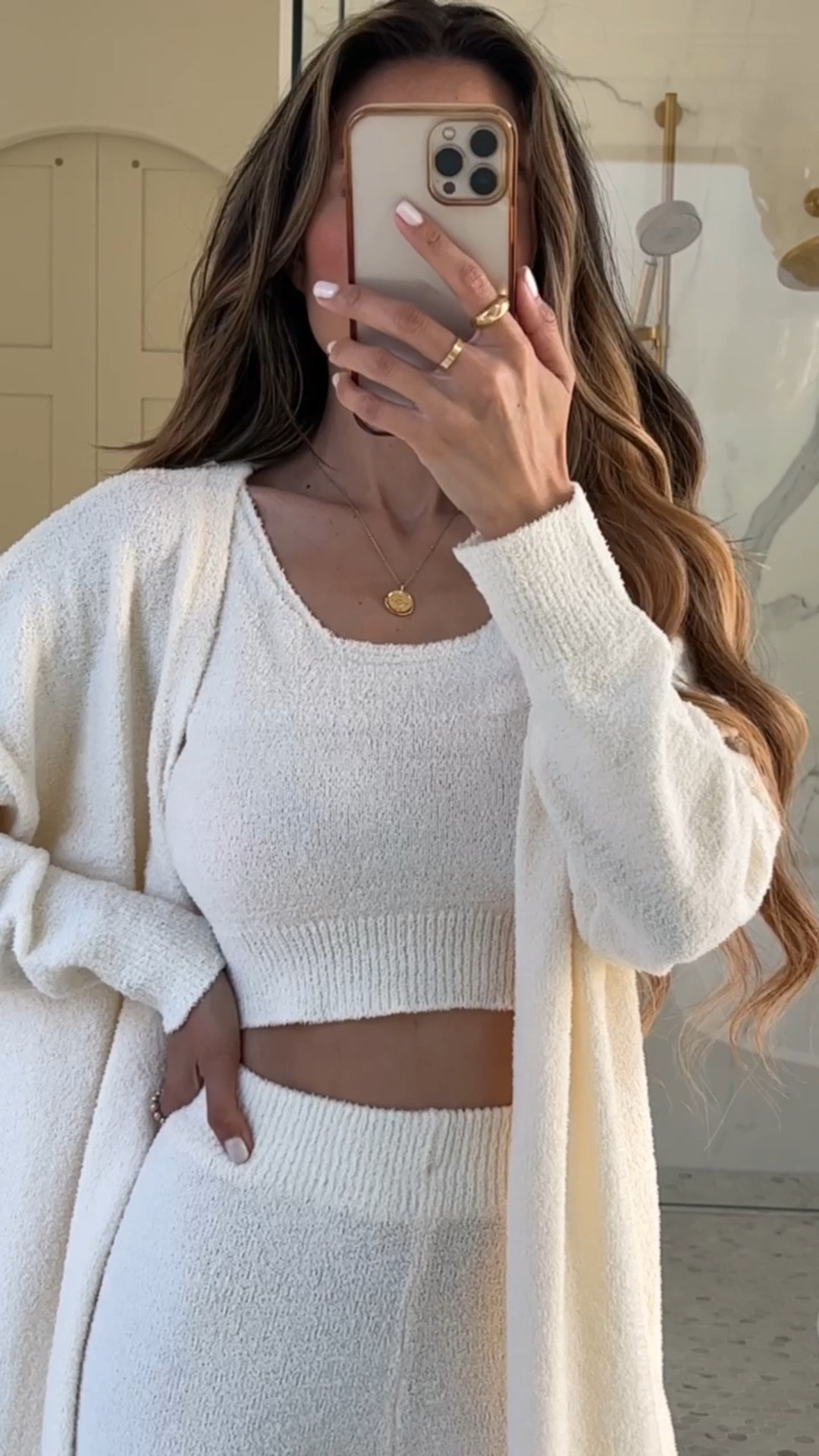 Scroll to shop!! Follow for more!!! Xo! 💫

#LTKBeauty #LTKFindsUnder50 #LTKFindsUnder100