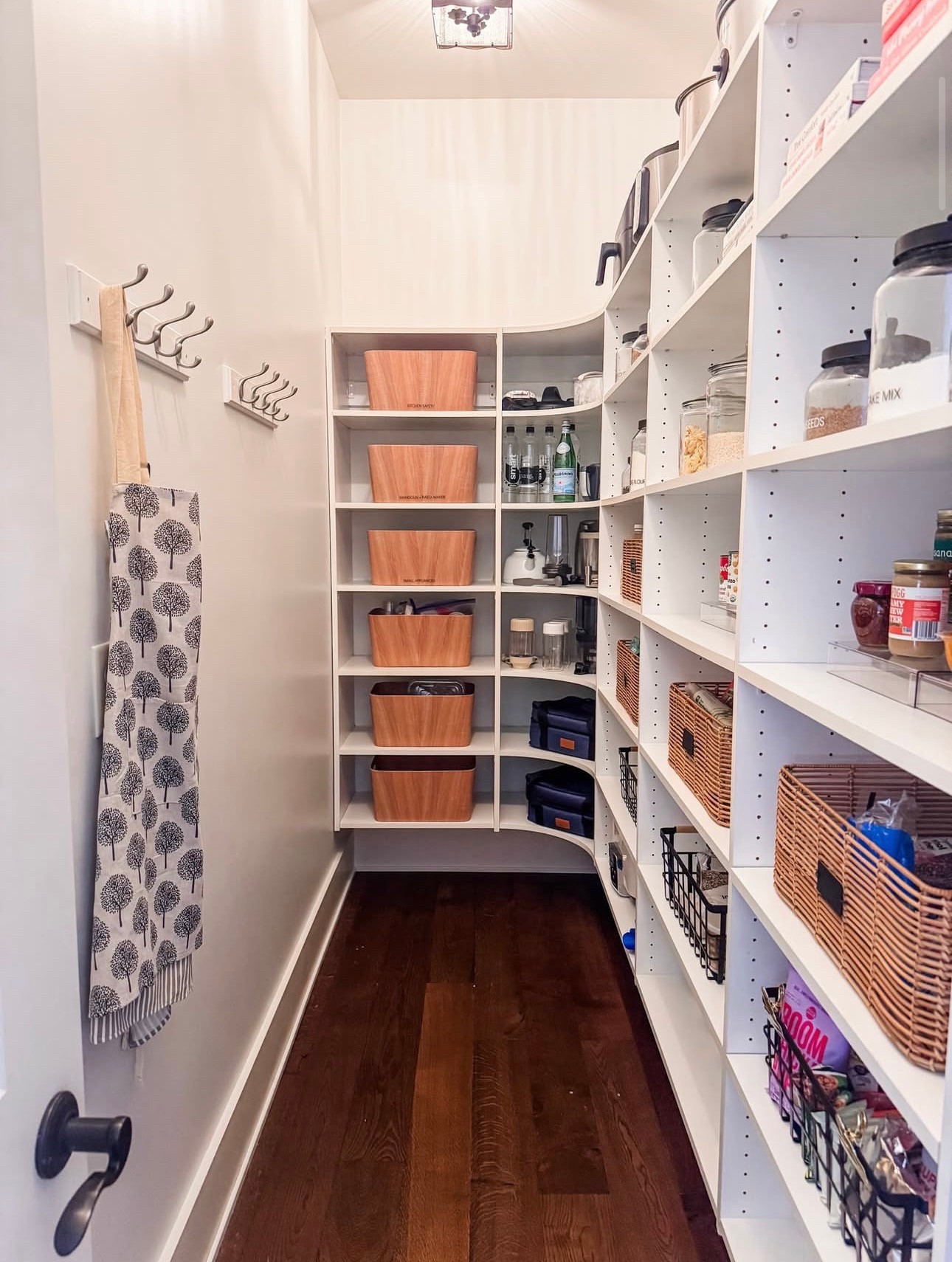 Moving from one home to the next doesn’t mean that your organizational systems won’t translate…but they will most likely have to be tweaked. And who wants to do that after the stress of moving!?

This is a perfect example of how thoughtfully selected product can translate from one home to the next! We were able to create order in two very different spaces with the exact same product.

That’s the beauty of our concierge unpacking services. The most worthwhile investment when you are in the midst of one of life’s most stressful events!