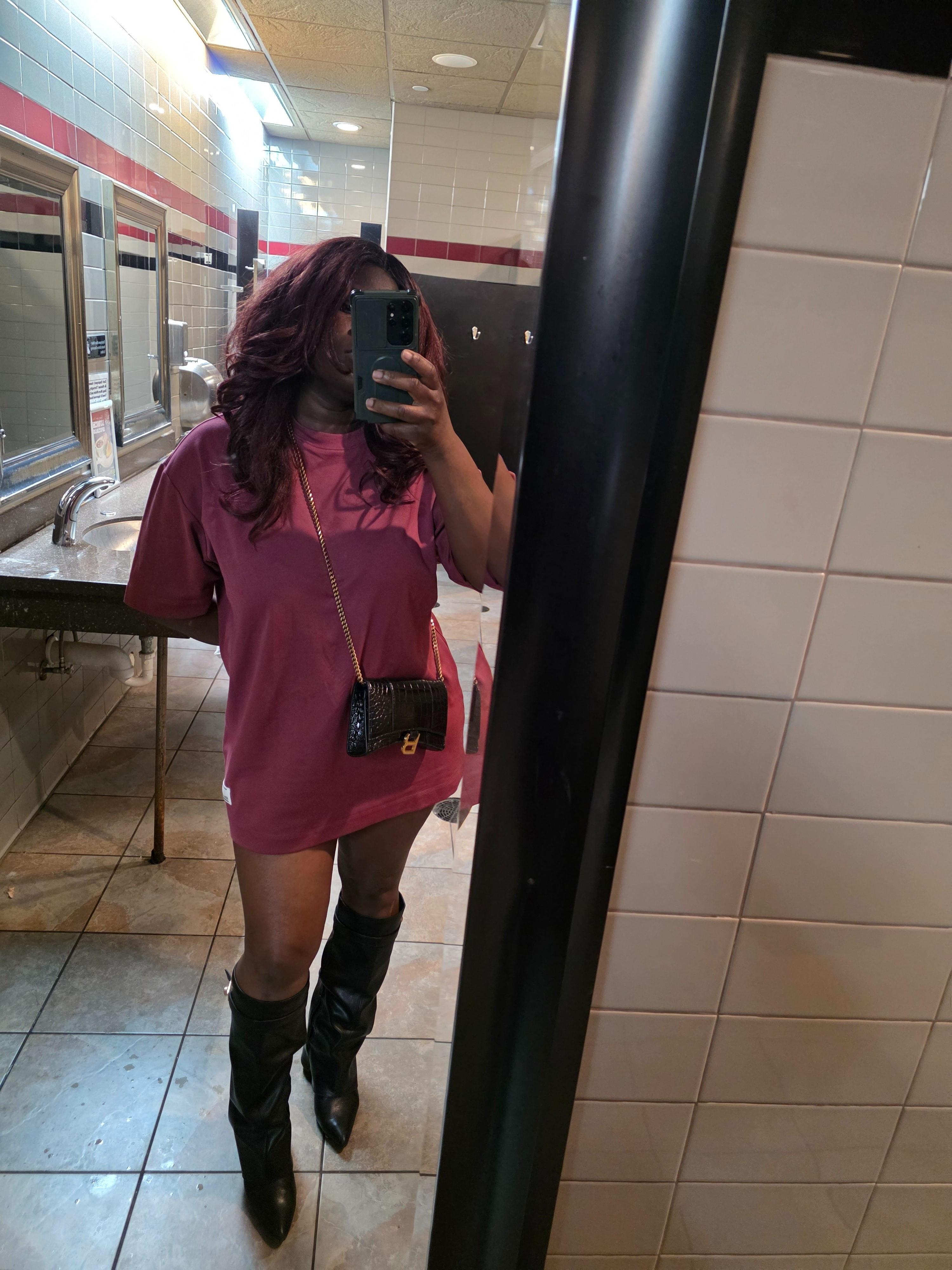 Simple date night outfit idea. I wore this the other night for a sports bar date.#datenight 

#LTKootd