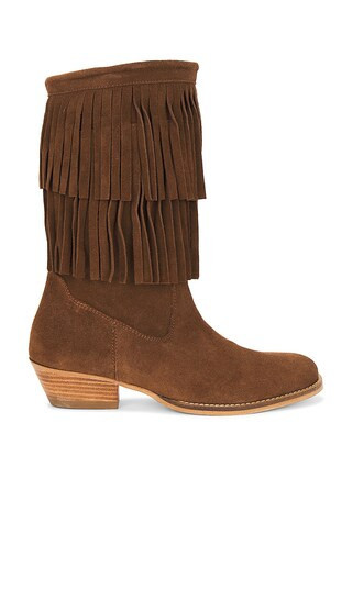 Dico Copenhagen Celina Fringes Boot in Brown. Taglia 39. Also in 36, 37, 38, 40, 41. | Revolve Clothing (Global)