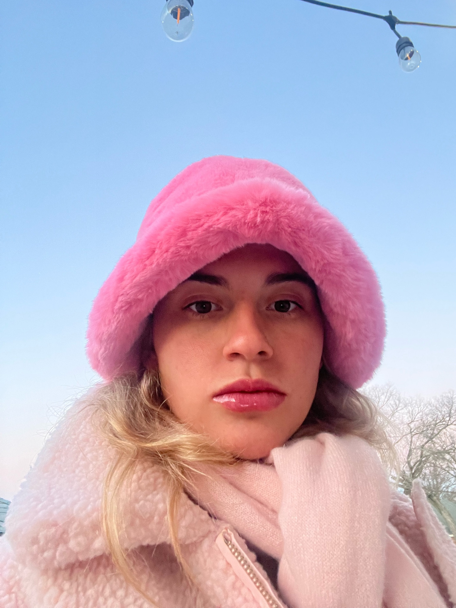 Fur ball hat 🫶🏼