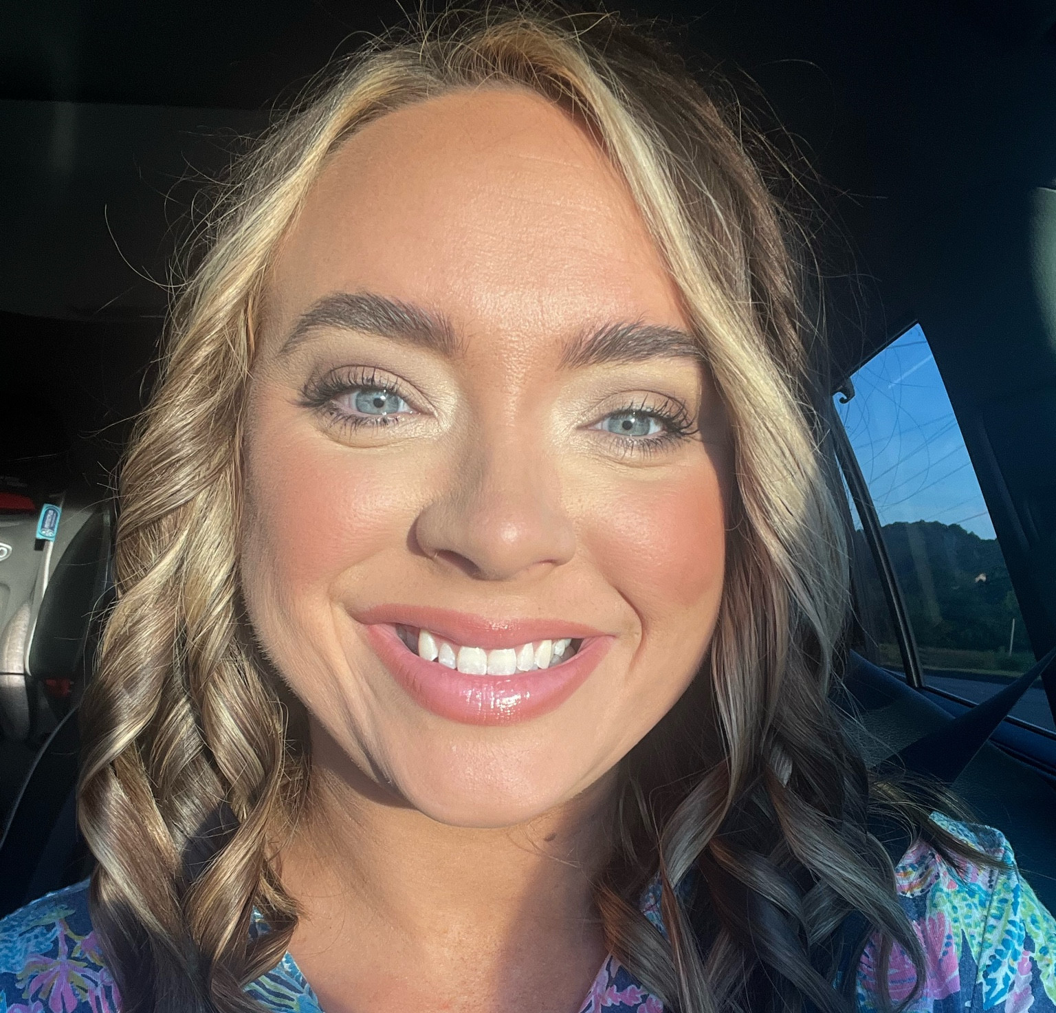 I have a lot of people asking for my lip combos! Lip combo includes baddest beige from elf and honey talks elf lip oil!! 

This is my EVERYDAY lip combo, you see me in a photo it’s these!! 

#LTKxelfCosmetics #LTKBeauty