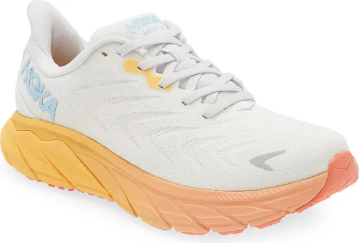 Arahi 6 Running Wide Shoe | Nordstrom