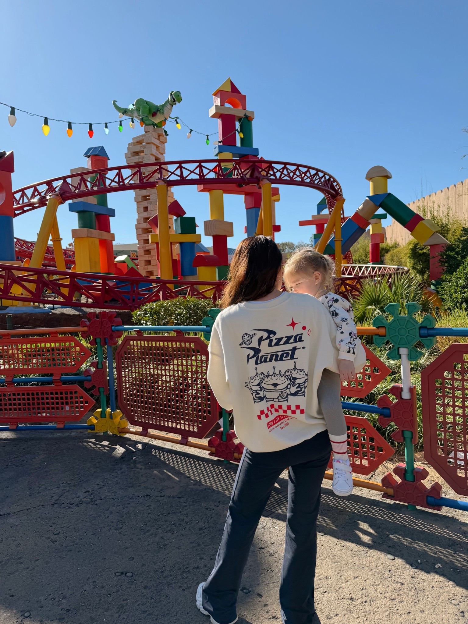 Disney world outfits
Hollywood studios 
Toy Story graphic sweatshirt
Pizza Planet graphic sweatshirt size small
Pants tts 

Toddler Minnie Mouse sweatshirt 

#LTKTravel #LTKmomlife #LTKKids