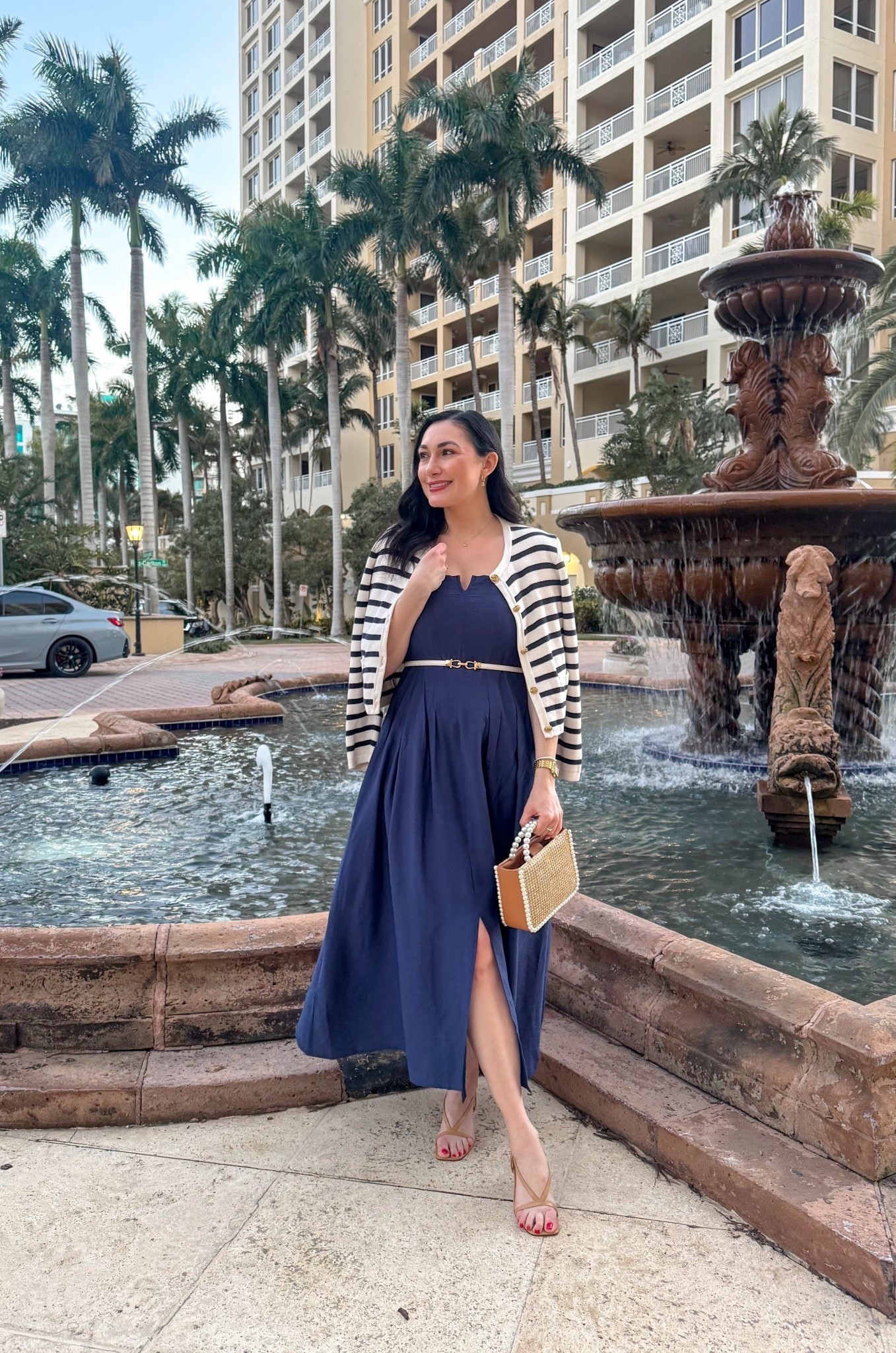 Classy spring outfit 💙

Navy and white striped cardigan sweater 
Navy maxi dress size small 
Tan kitten heels size 6.5

Date night outfit 
Coastal outfit 
Vacation outfit 
Spring dress 
Summer dress 



#LTKSeasonal #LTKTravel