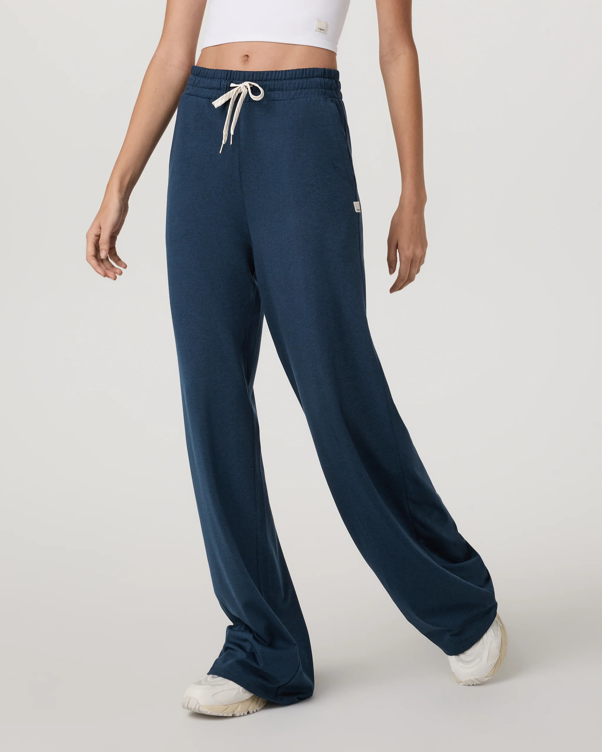Halo Wideleg | Women's Blue Coast Heather Pants | Vuori | Vuori Clothing (US & Canada)