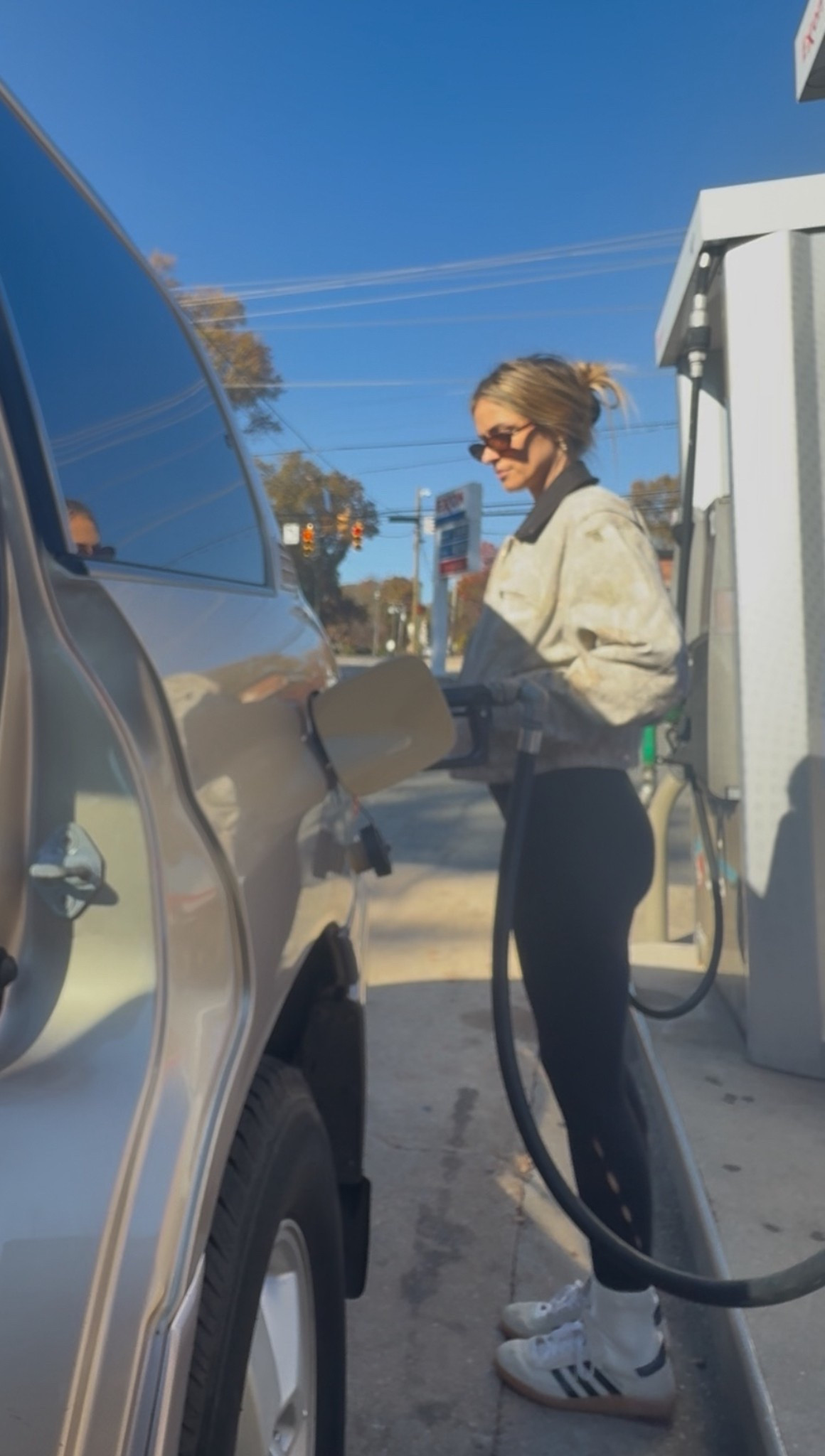 wearing a M in the jacket, adidas fit true to size.✨

#LTKStyleTip #LTKFindsUnder100