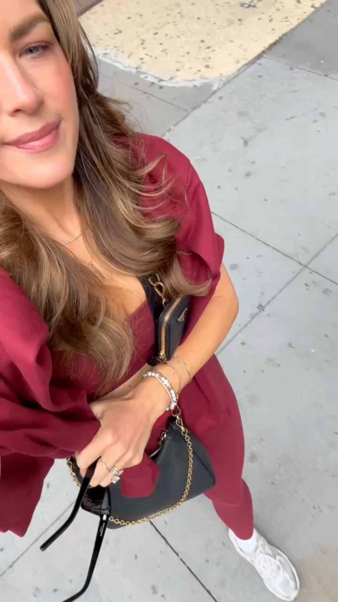 NYC VLOG: spend the day with during NYFW 🤍✨
code: ALOPROFILE25 for Sculpt Society 
code: ALOPROFILE for Tarte

For more go to my 'NYFW' collection