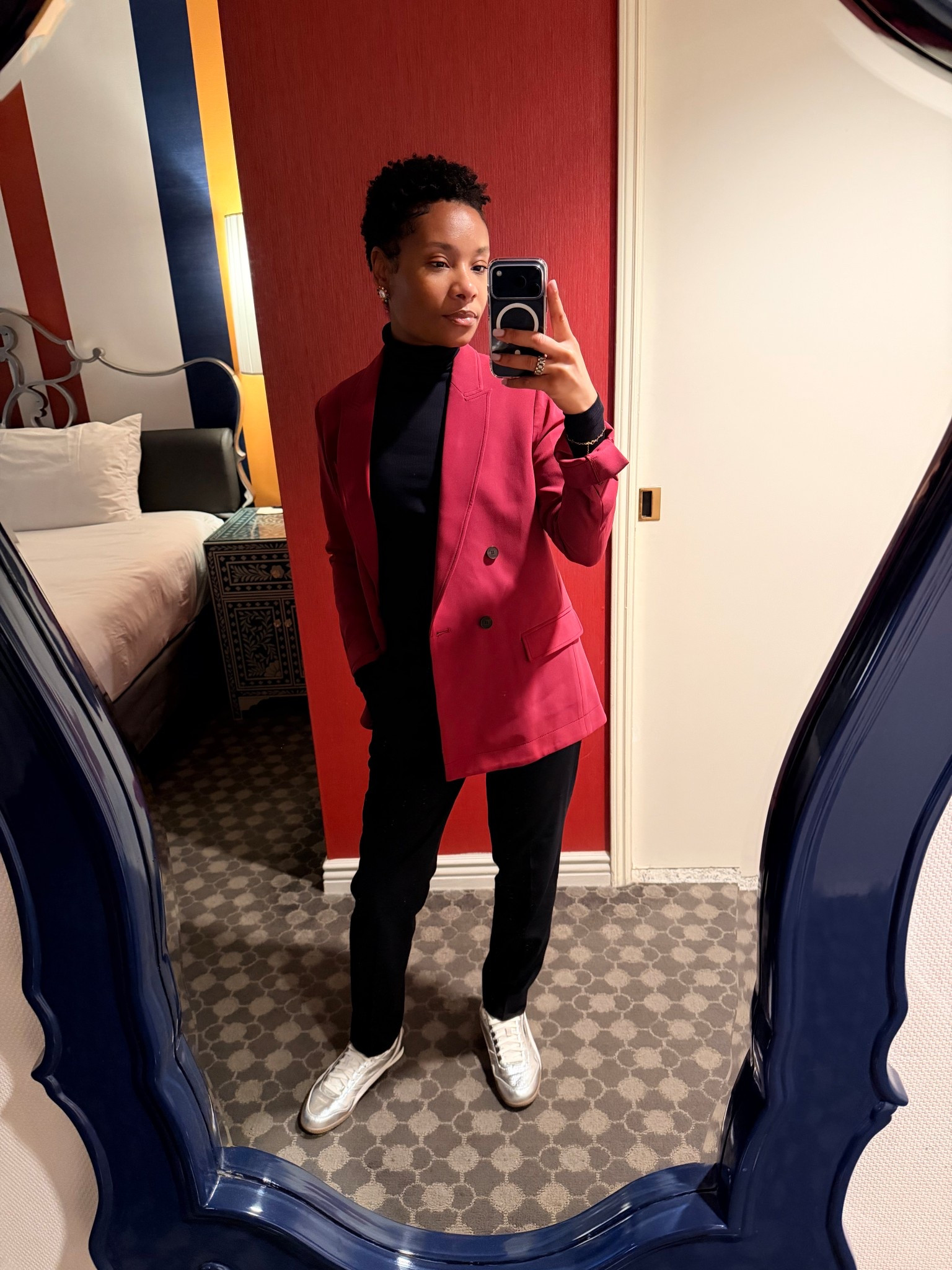 My second favorite outfit from the San Francisco trunk show! I love storing sneakers with trousers.

#LTKootd #LTKgrwm #LTKdayinmylife