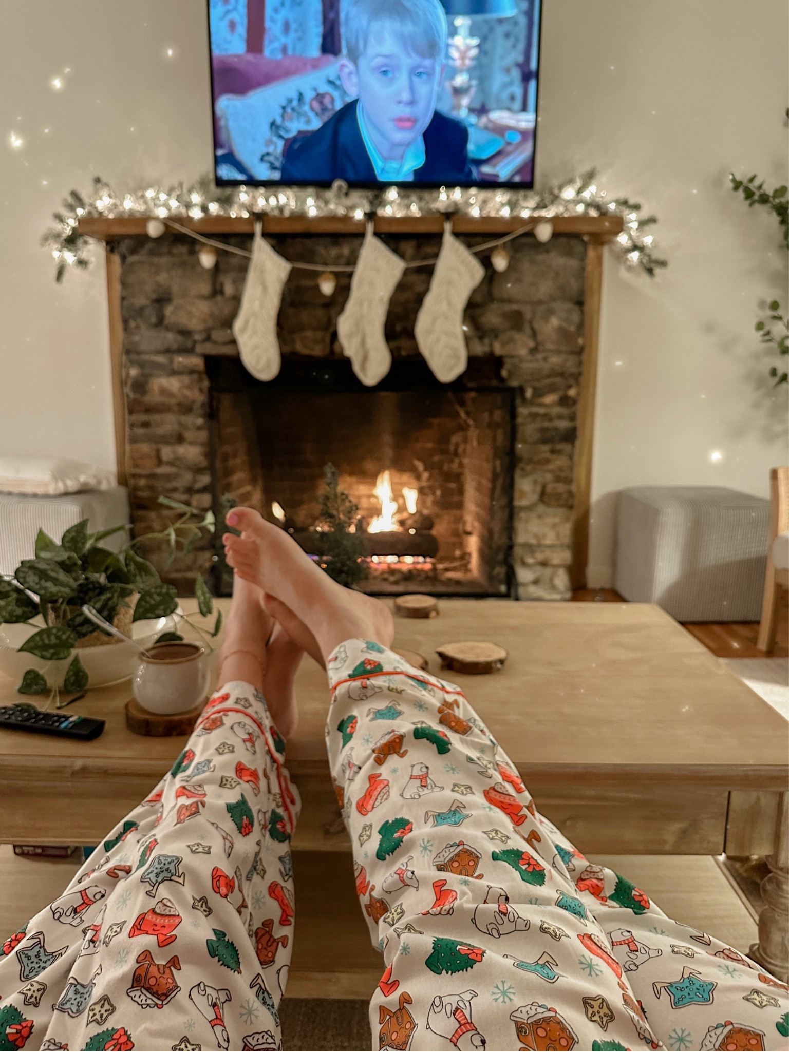 These pajamas are so fun+comfy! They come in toddler sizes, kids, women’s and men! 🎄🎀

#LTKSeasonal #LTKGiftGuide #LTKHoliday