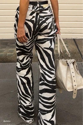 Manon Mid Rise Denim Jeans Zebra | VRG Grl