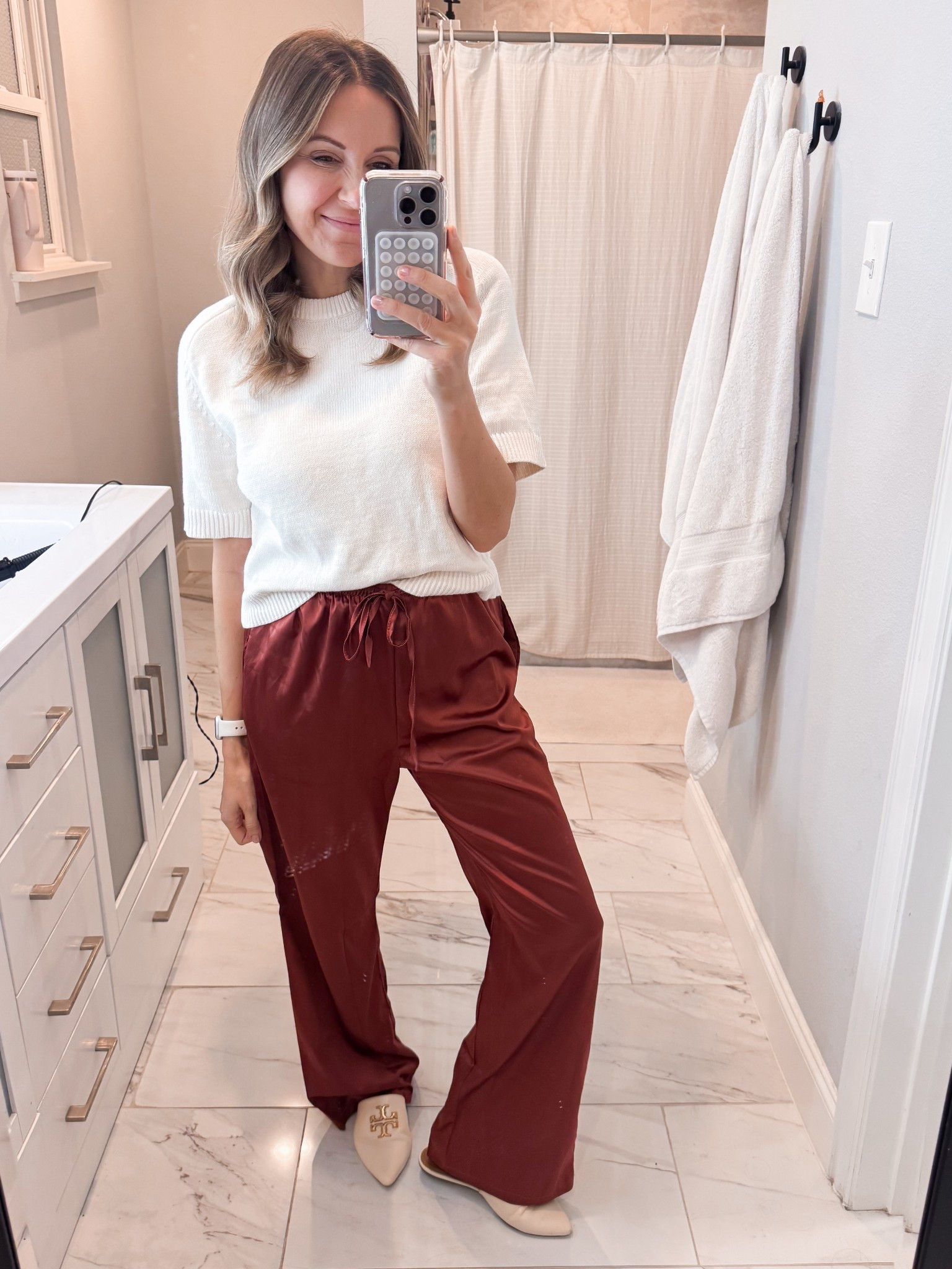 Linked similar tops!

#LTKootd #LTKOver40 #LTKdayinmylife