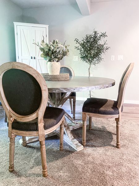 I love how changing up and switching out small things in spaces makes it feel completely refreshed and new!  We got these stunning HOMCOM vintage armless dining chairs from @aosomdecor and they compliment our downstairs game table from @southernsunshineshop perfectly !  Our last ones weee a bit too oversized for the space and being such a light color would dirty easily!  These ones are more more kid friendly and way more quality!  They’re so pretty 🤩! Click the link in my bio to purchase these beauties that come in many different beautiful colors and styles and are so affordable!  Use code : special15 for a discount !
.
.
.
.
#spokanewashington #aosomdecor #diningroom #southernsunshineshop #customfurniture #homedecor #rusticdecor #farmhousedecor #farmhousestyle #farmhousedesign #neutraldecor #farmhousetable #diningroominspo #diningroomtable #farmhousediningroom http://liketk.it/2L0Ga #liketkit @liketoknow.it #LTKhome #seattlewashington #spokanewashington #spokane #customfurnituredesign #farmhousedecor #farmhousestyle #farmhouselivingroom #farmhousediningroom #rusticdiningtable #diningroomdecor #diningroominspo #prettylittleinteriors #artiplanto

#LTKHoliday #LTKstyletip #LTKhome