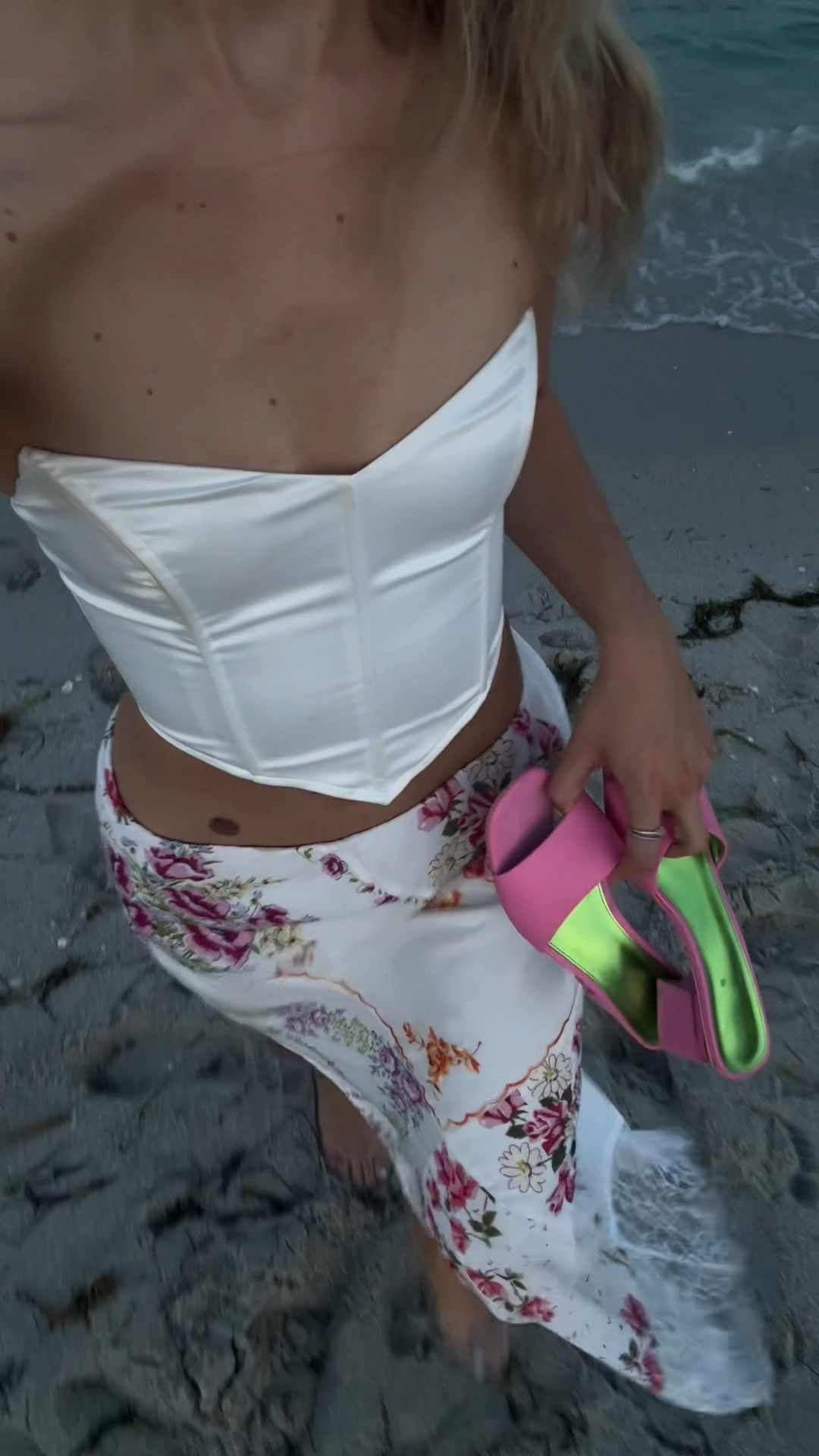 Corset top from Glassons, skirt from Anthropology, & sandals are Sam Edelman 👡🌸 #springoutfit #skirt #sandals #traveloutfit #florida #sale

#LTKTravel #LTKShoeCrush #LTKSeasonal