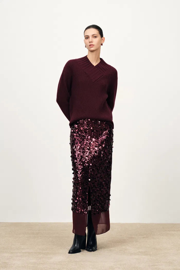 Scarlett Crossover V Neck Sweater in Merino Wool Cashmere Rib Knit | Fabrique