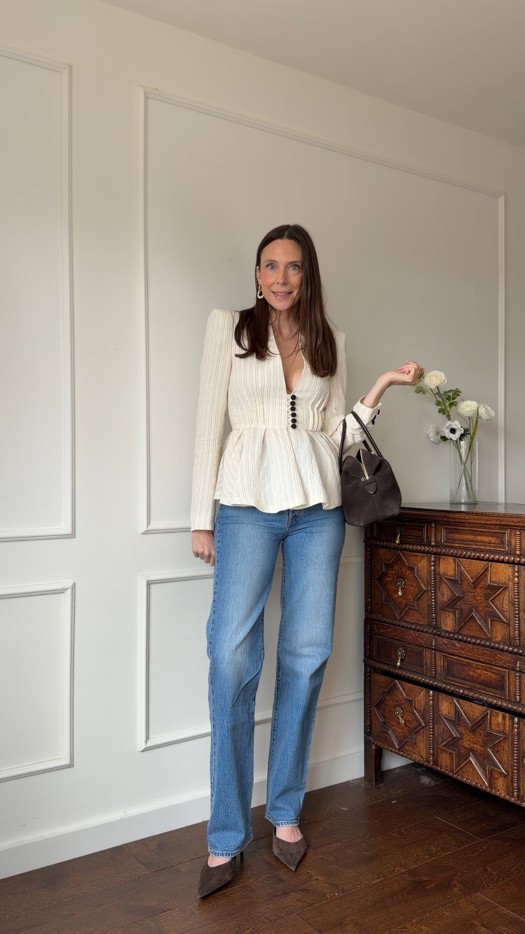 Sizing info:
Jeans, 26x34
Jacket, XS
Shorts, small

Blue jeans, peplum blazer, spring outfits, brown suede handbag 

#LTKOver40 #LTKootd #LTKgrwm