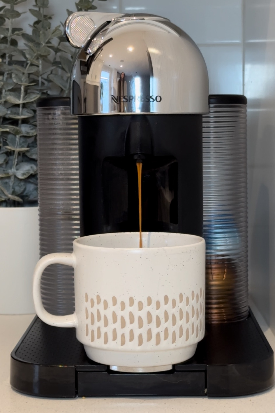 When I tell you my nespresso was worth EVERY penny, I’ve def gotten my money’s worth out of this bad boy ☕he's

#LTKFind #LTKxPrimeDay #LTKhome