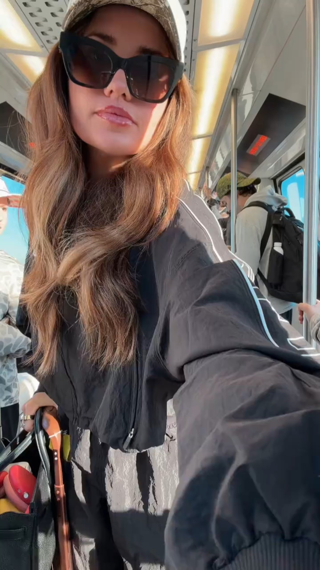 The best sports mom set!

(FB)

#LTKootd