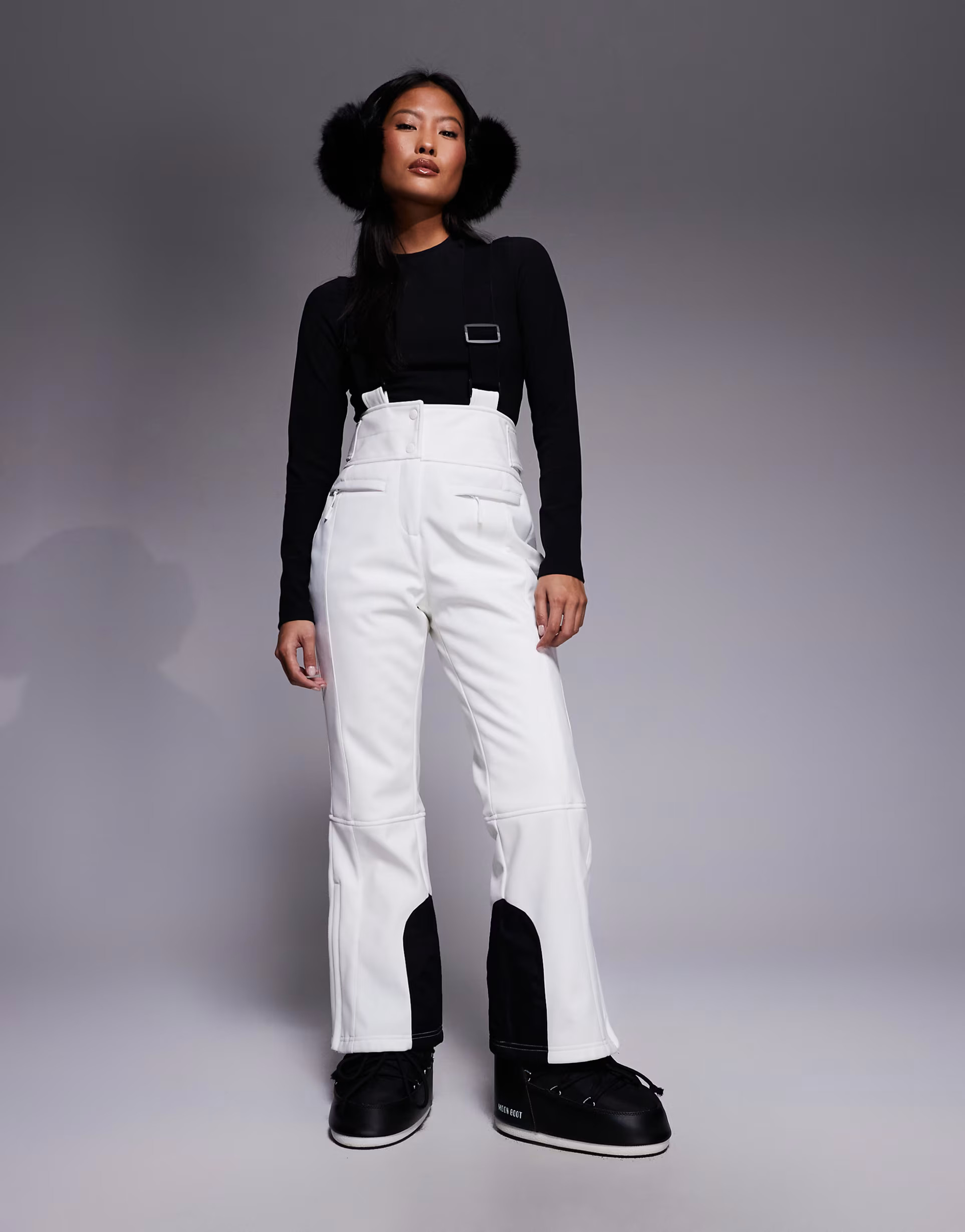 ASOS 4505 Petite Ski soft shell water repellent kick flare ski pants in white | ASOS (Global)