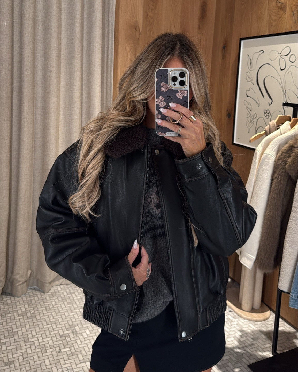 Excited to see my jacket from last year is back again 🤭 may need to grab the brown this year!

#LTKfall #LTKcanada #LTKstyletip