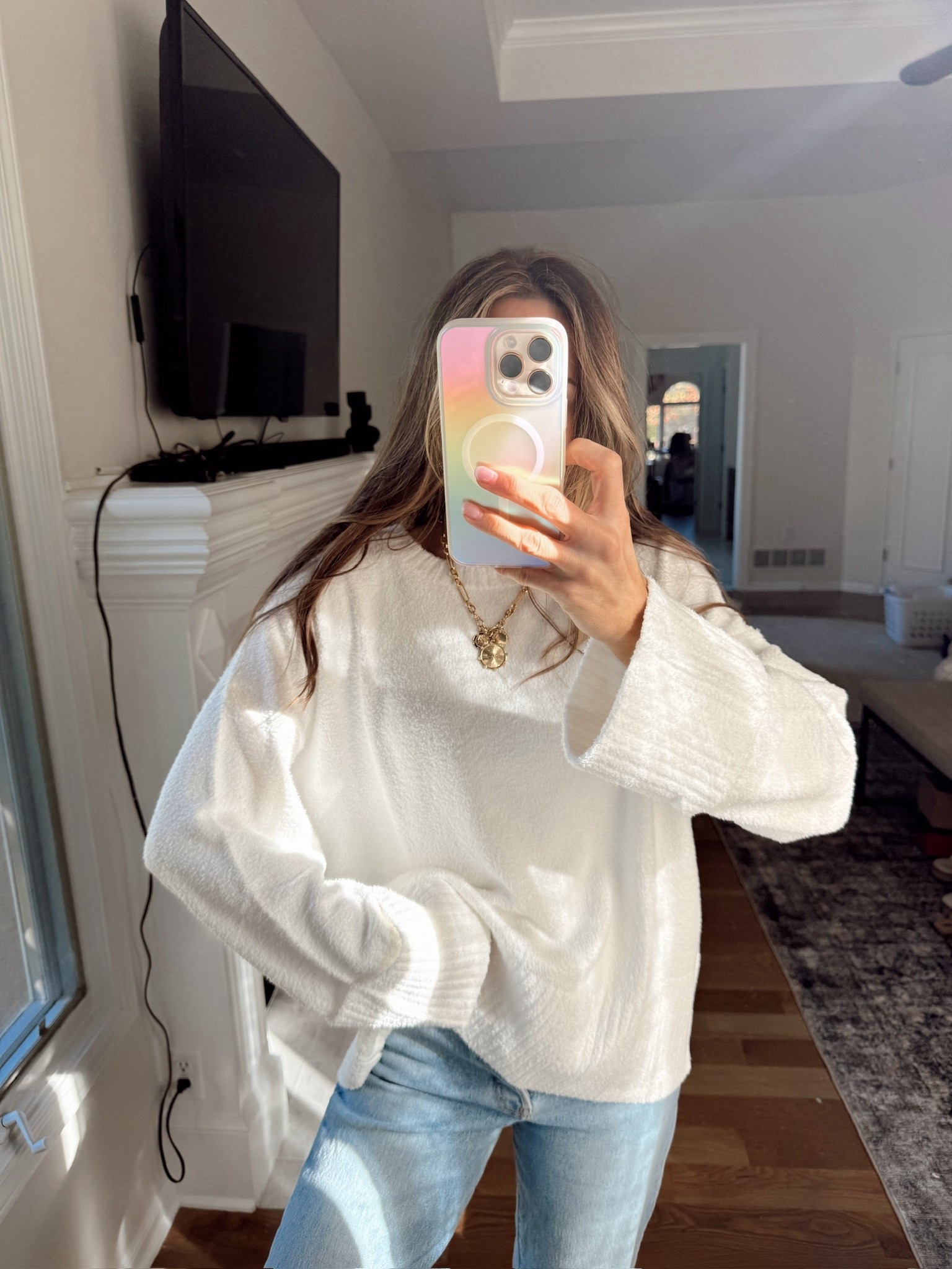 The best cozy sweater basic! Just the right oversized look and so soft! 

#LTKFindsUnder50 #LTKStyleTip #LTKSeasonal