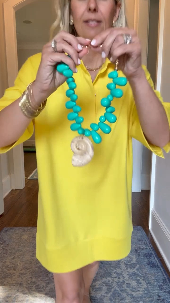 Oh it’s so fabulous … the yellow and the necklace - swoon!

I’m in small dress & am 5’ 3’’ if that helps

#LTKTravel #LTKSeasonal #LTKmomlife